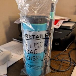 Owala 24 ounce sip cup